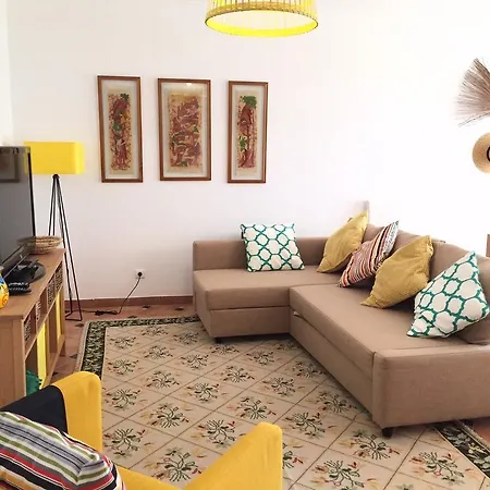 Mare Cheia * 塔维拉